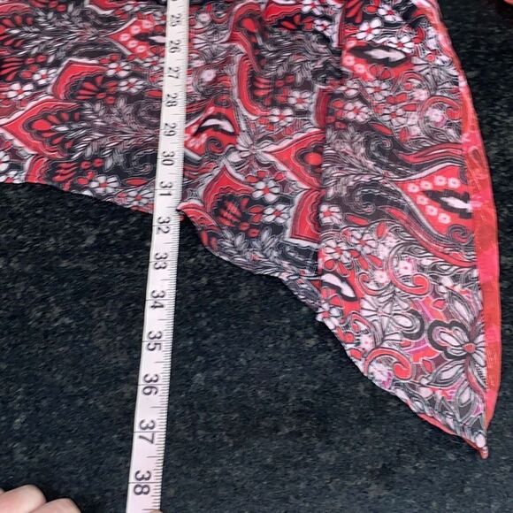 NWT Avenue swing shirt/top Sz 26/28 Beaded red/blue Mandala - Picture 8 of 8